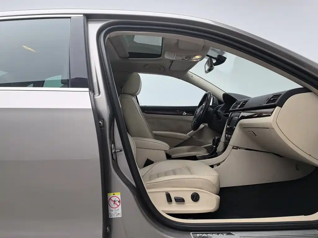 Volkswagen Passat — миниатюра 23