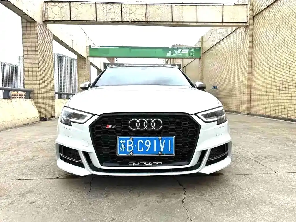 Audi S3 — миниатюра 2