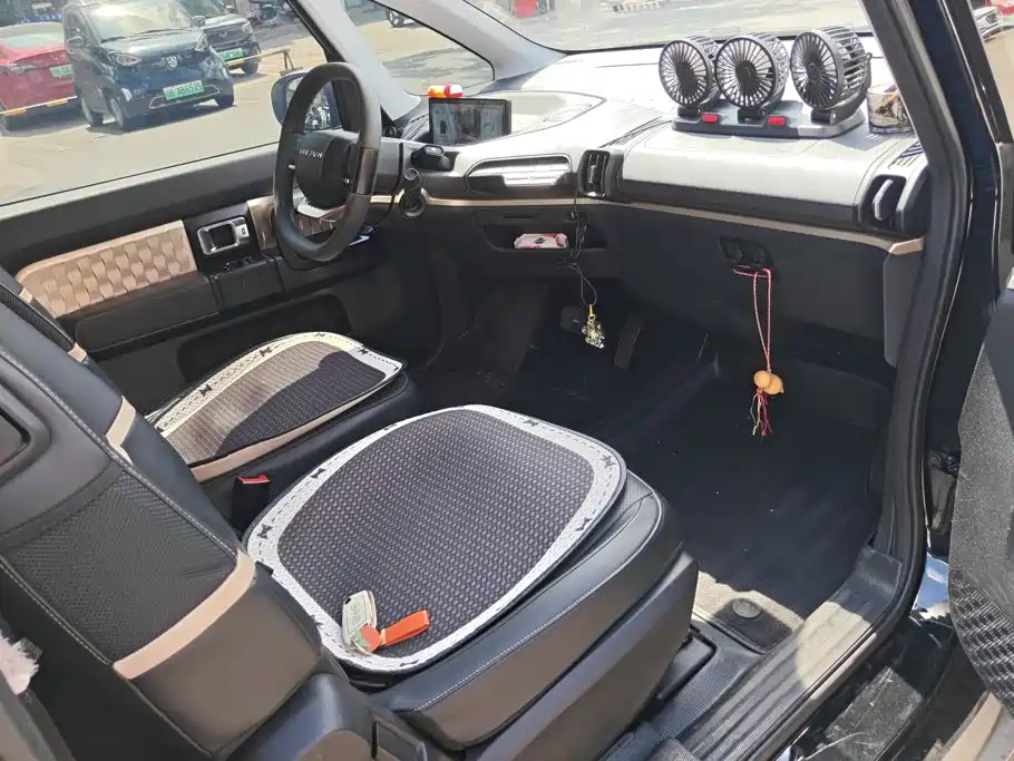 Baojun KiWi EV — миниатюра 8