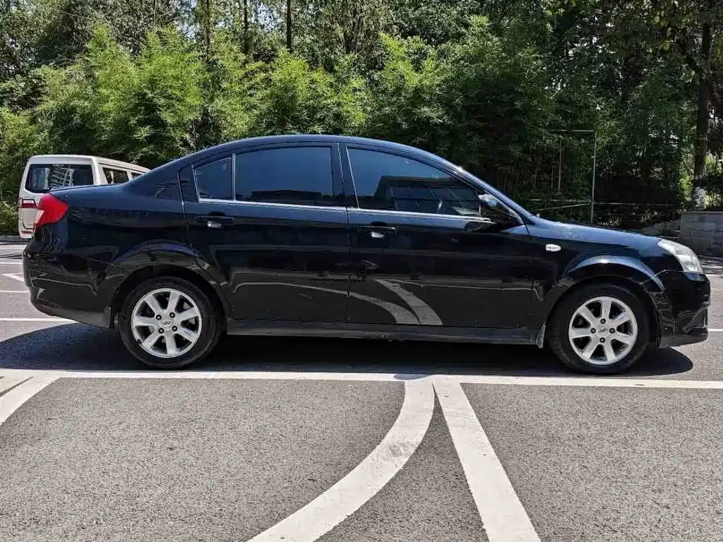 Chery E5 — миниатюра 26