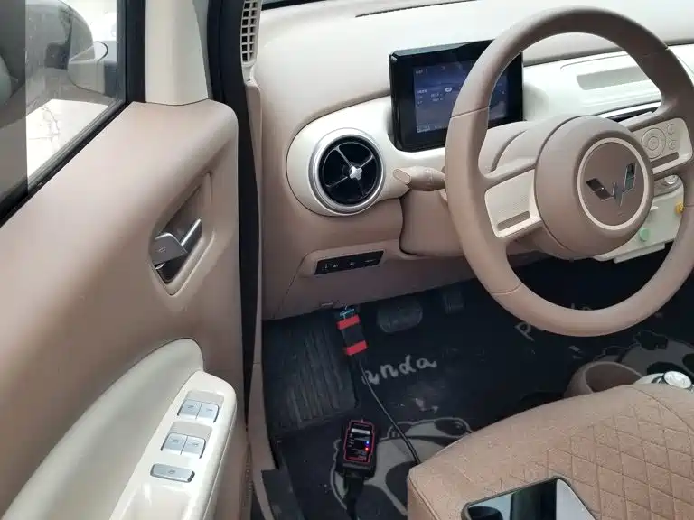 Wuling MINIEV — миниатюра 16