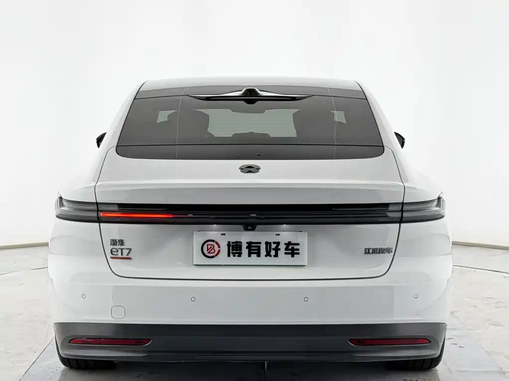 NIO ET7 — миниатюра 12