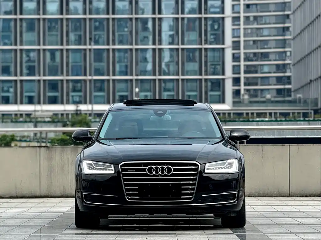 Audi A8 — фотографии объявления, Фото 3
