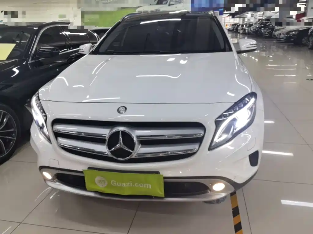 Mercedes-Benz GLA — миниатюра 3