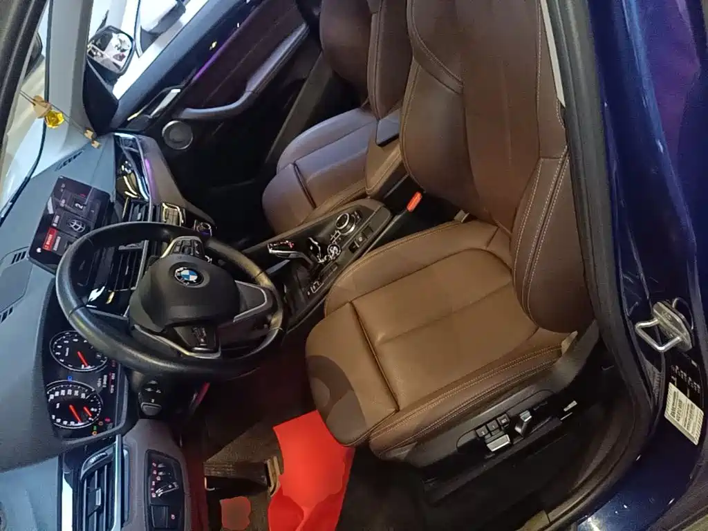 BMW X1 — миниатюра 15