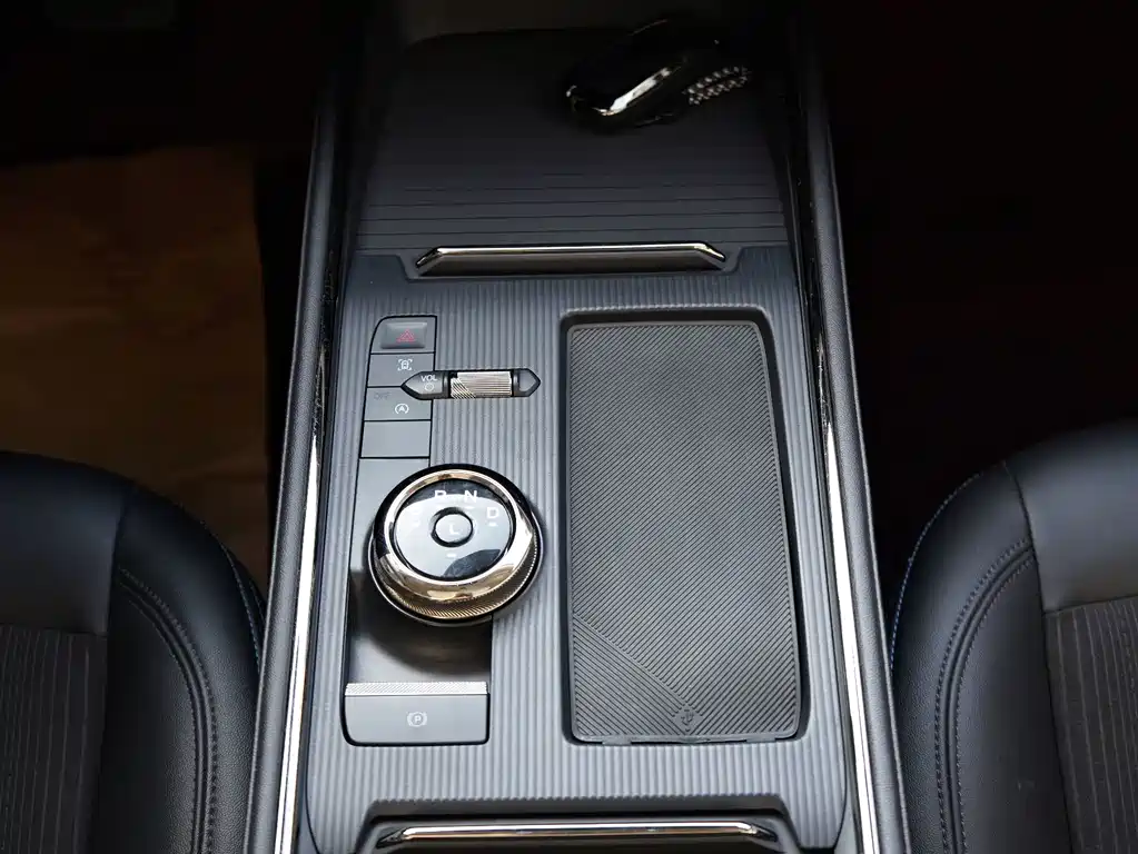 Ford Evos — миниатюра 13