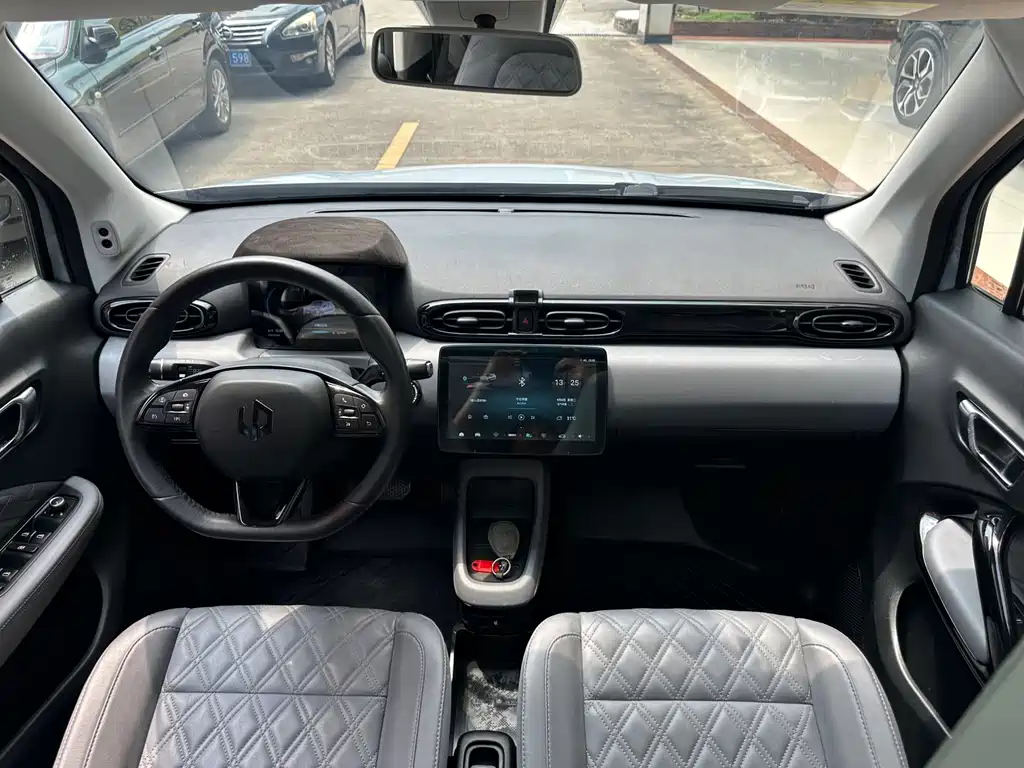 Leapmotor Leapmotor T03 — миниатюра 20