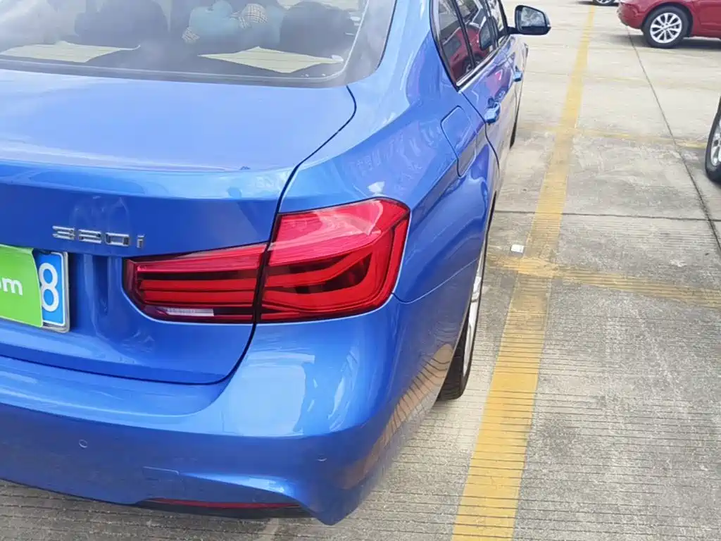 BMW 3 Series — миниатюра 8
