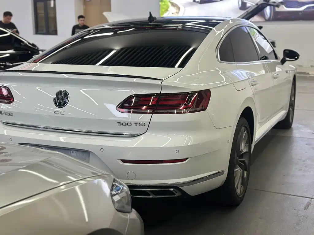 Volkswagen CC — миниатюра 14
