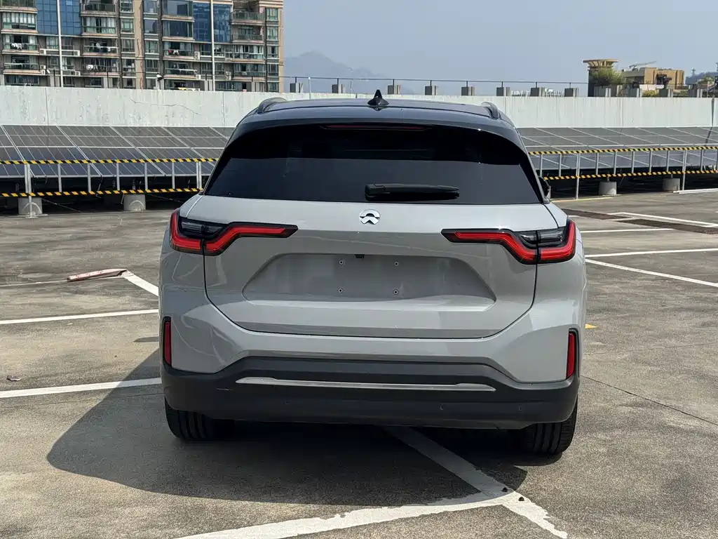NIO ES6 — миниатюра 5