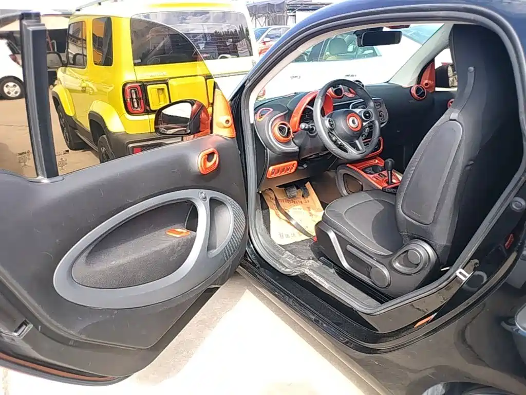smart Smart Fortwo — миниатюра 16
