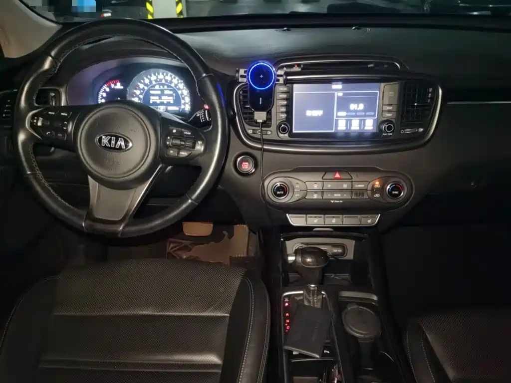 Kia Sorento — миниатюра 5