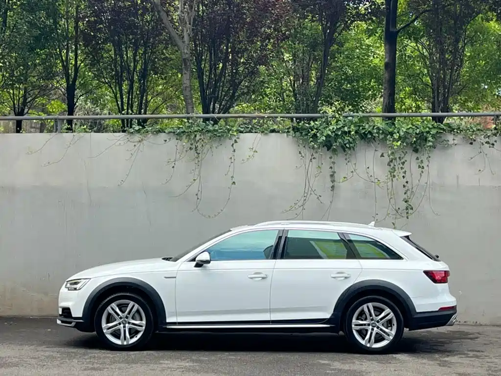 Audi A4 (Import) — миниатюра 11