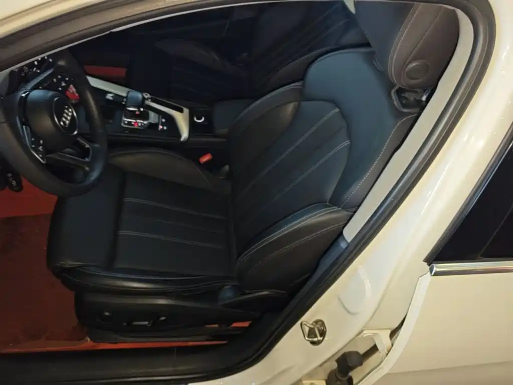 Audi A4L — миниатюра 15