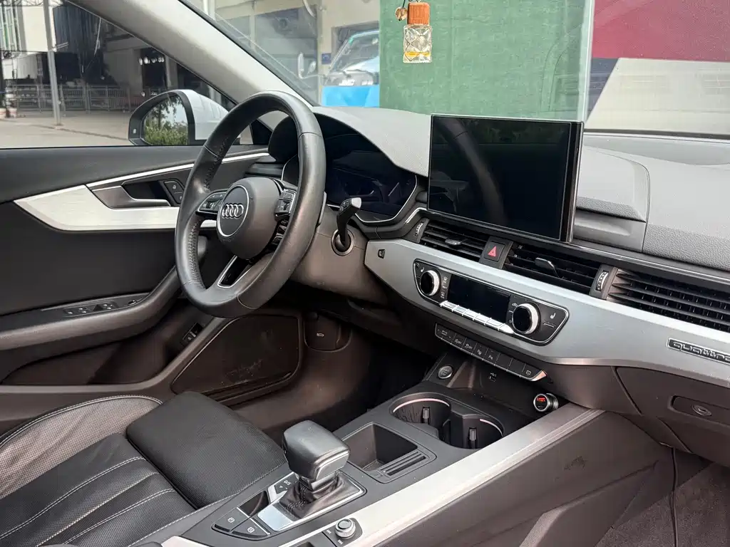 Audi A4L — миниатюра 15