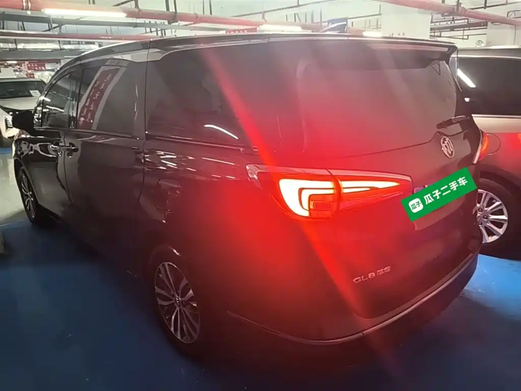 Buick GL8 2017 ES 28T Luxury V