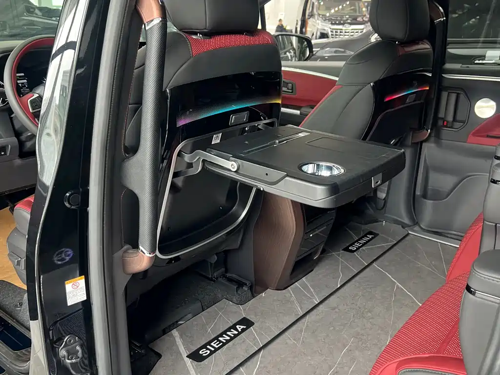 Toyota Sienna 2026 2.5L Comfort