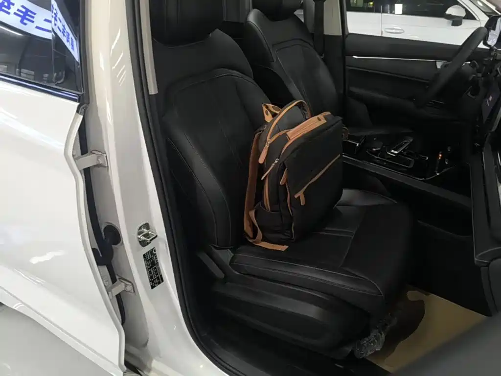 Wuling Victory — миниатюра 25