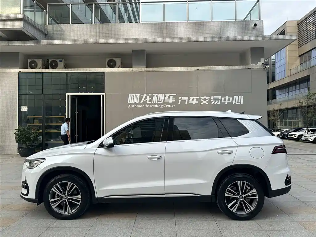 BYD Song Pro — фотографии объявления, Фото 19