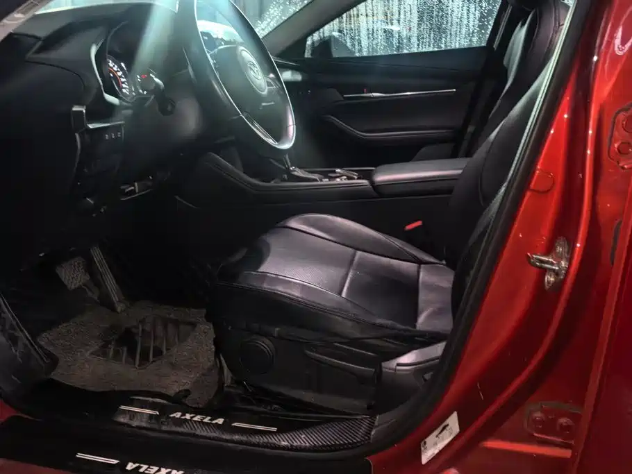 Mazda 3 Axela — миниатюра 9