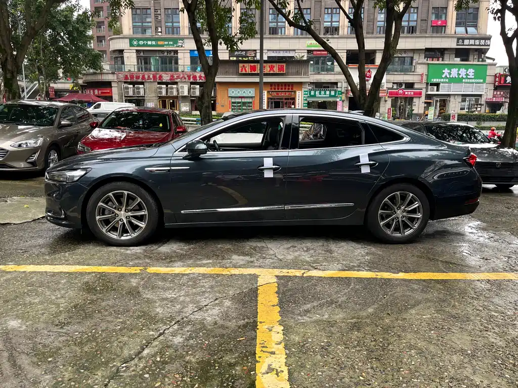 Buick LaCrosse — миниатюра 4