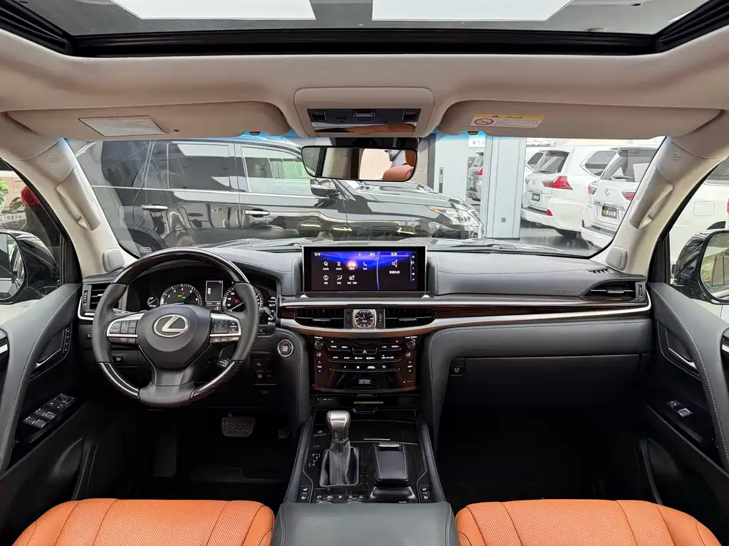 Lexus LX 2019 570 Luxury