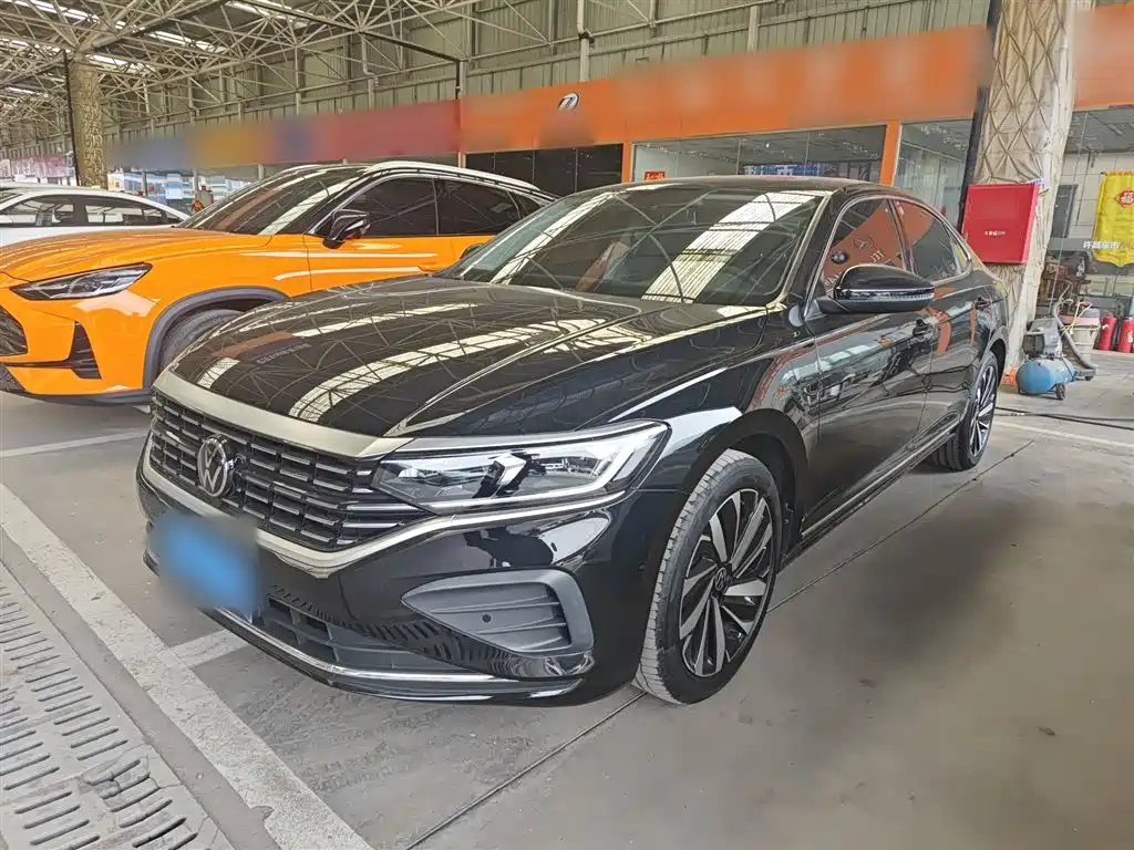 Volkswagen Passat 2024