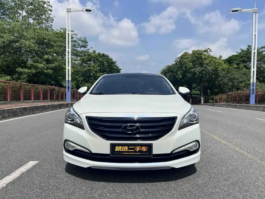 Hyundai Mistra 2016 1.8L Auto Premium Type DLX