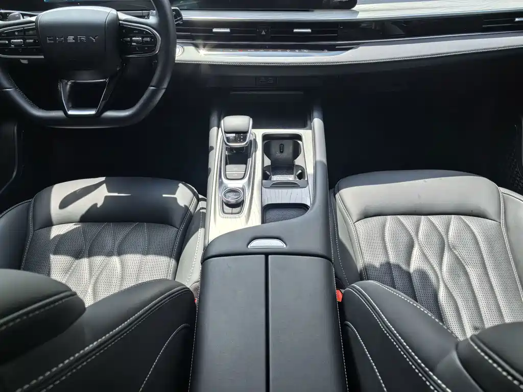 Chery Arrizo 8 — миниатюра 13
