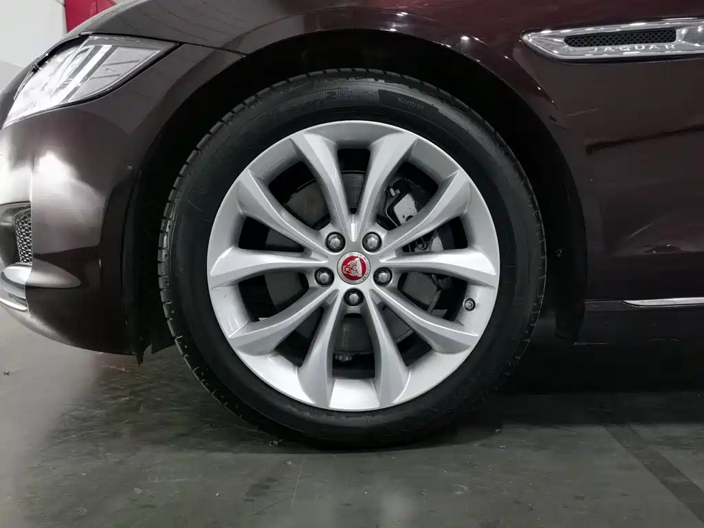 Jaguar XFL — миниатюра 17