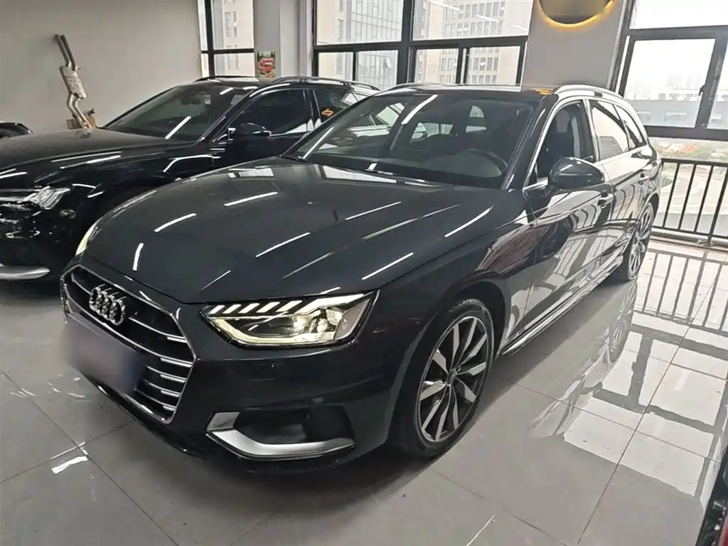 Audi A4 (Import) 2021