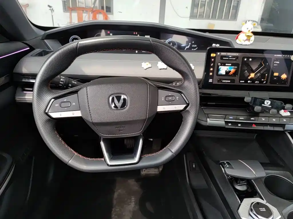 Changan UNI-V — миниатюра 11