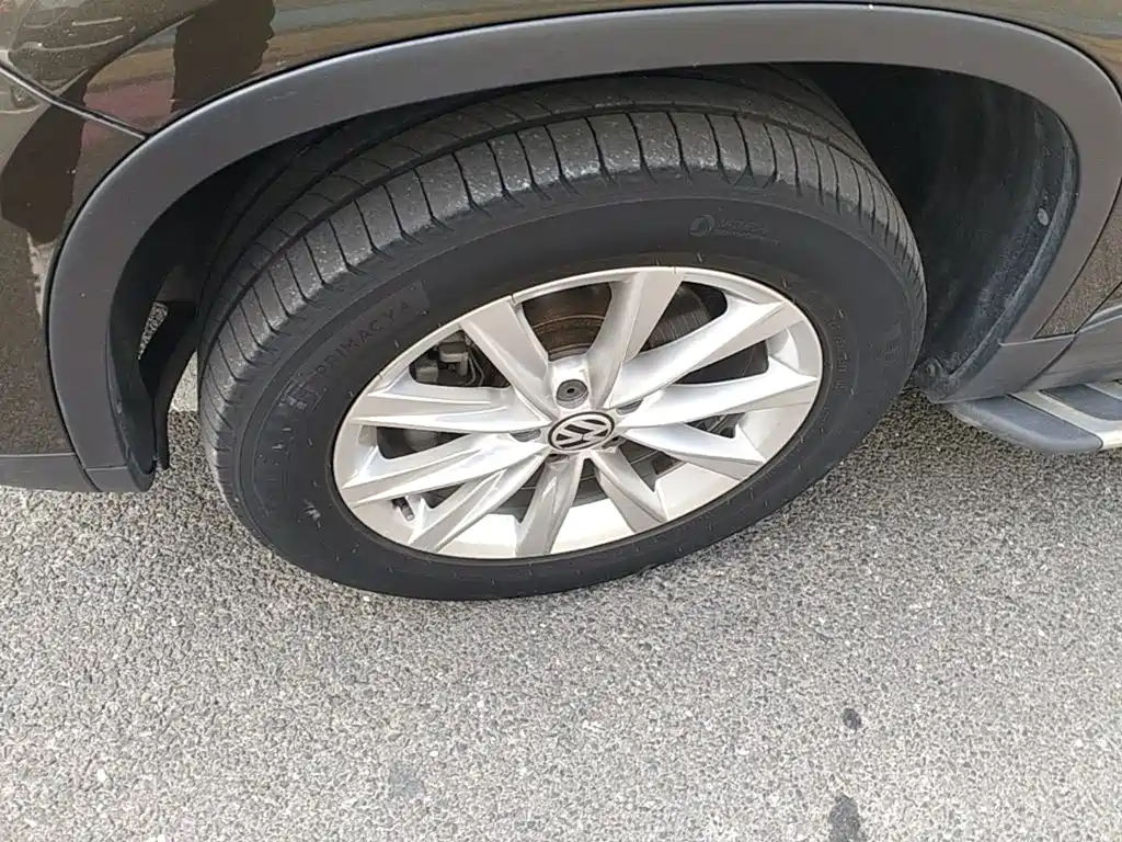 Volkswagen Tiguan — миниатюра 23