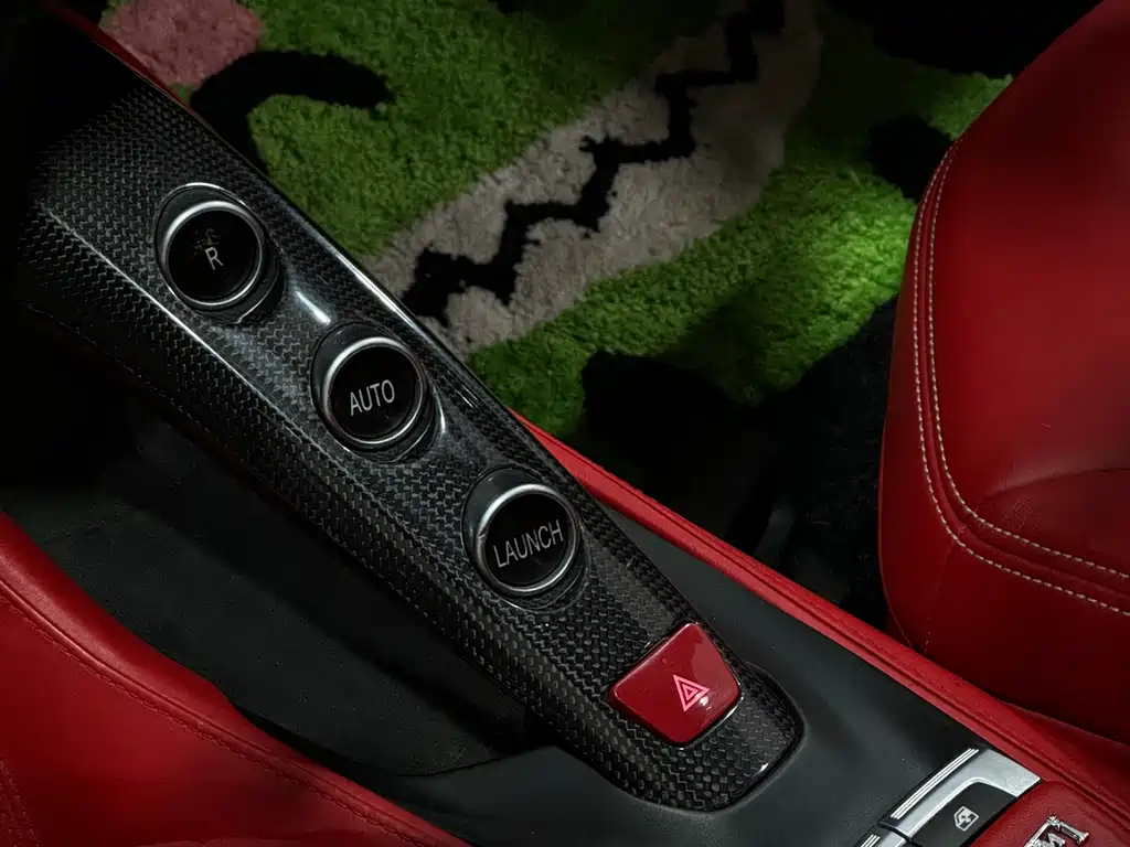 Ferrari 488 — миниатюра 6