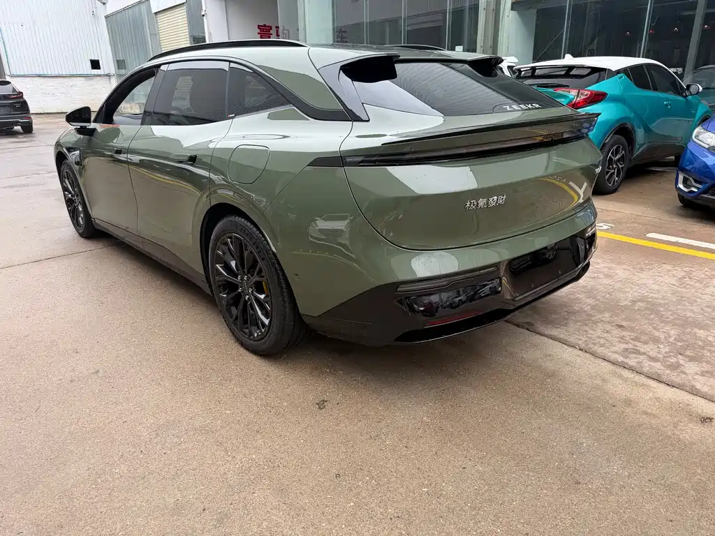 Zeekr 007GT — миниатюра 7