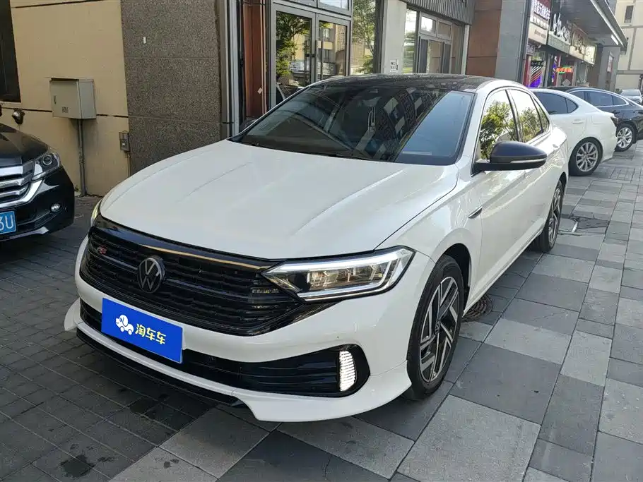 Volkswagen Sagitar 2023