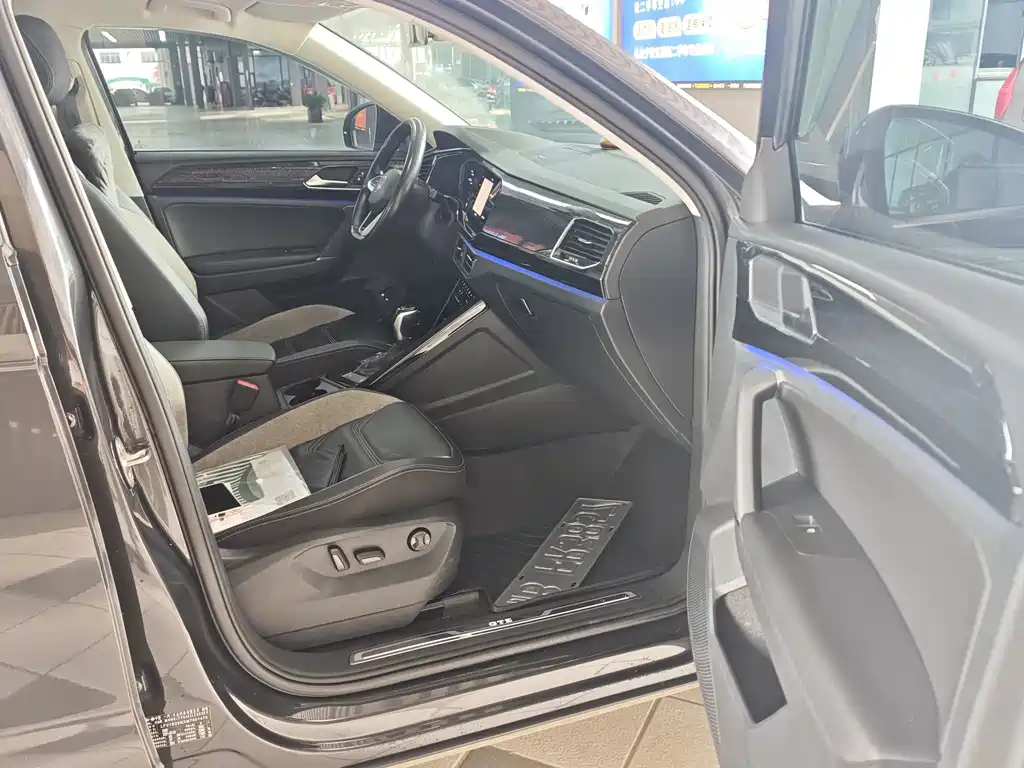 Volkswagen Tayron GTE — миниатюра 5