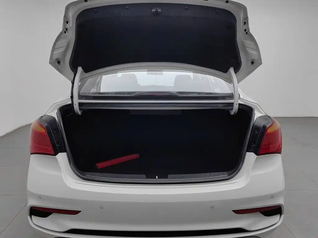 Hyundai Mistra — миниатюра 16