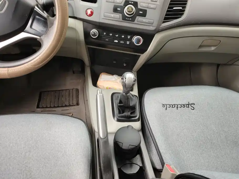 Honda Civic — миниатюра 16