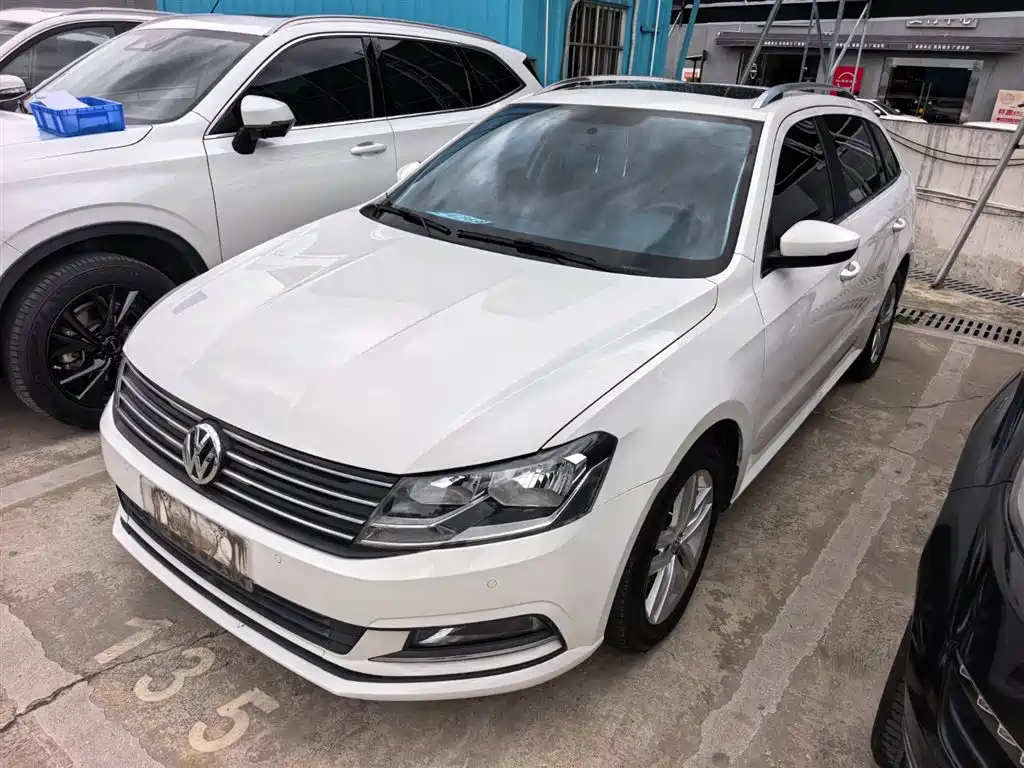 Volkswagen Gran Lavida 2018