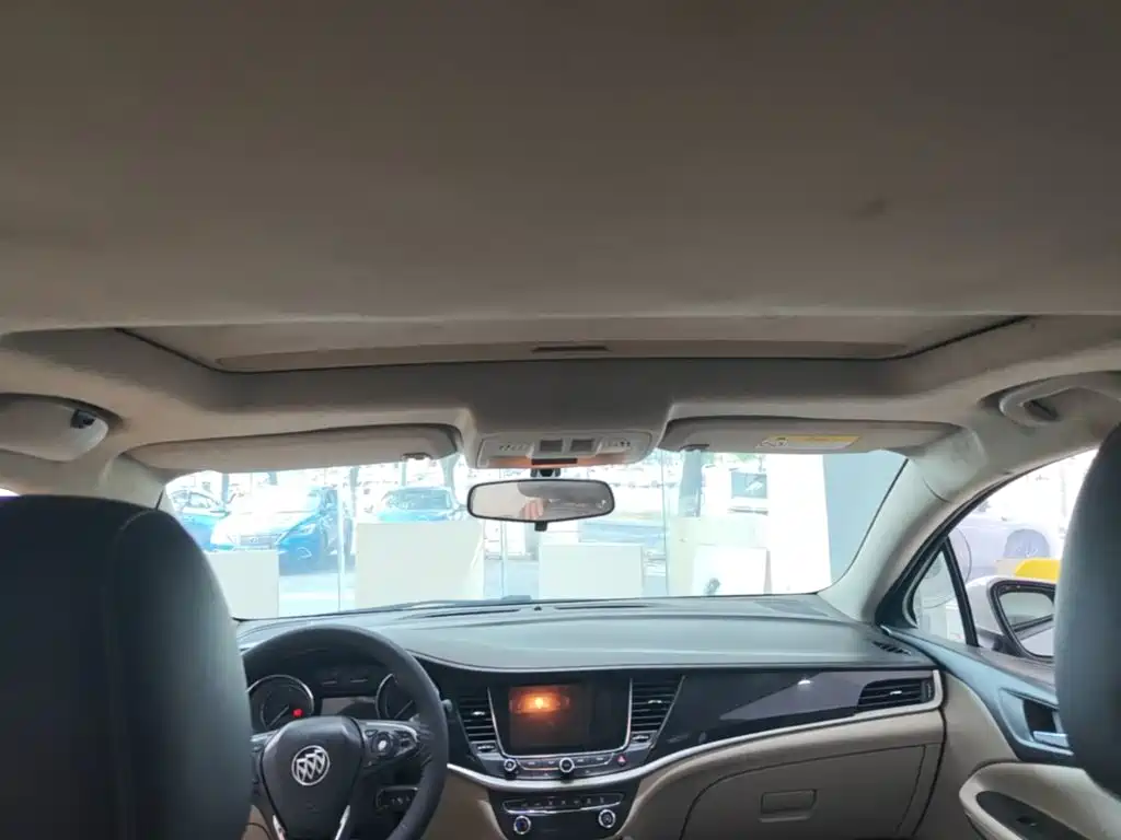 Buick Verano — миниатюра 18