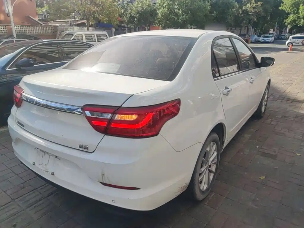 Geely Vision — миниатюра 7