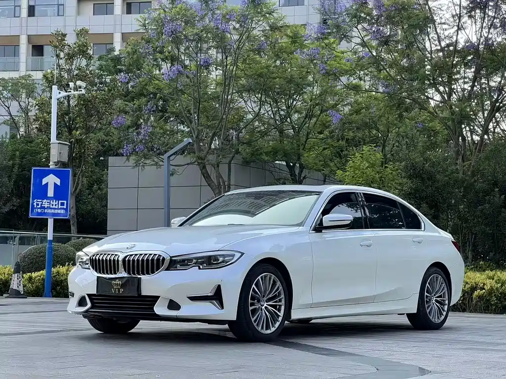Купить BMW 3 Series