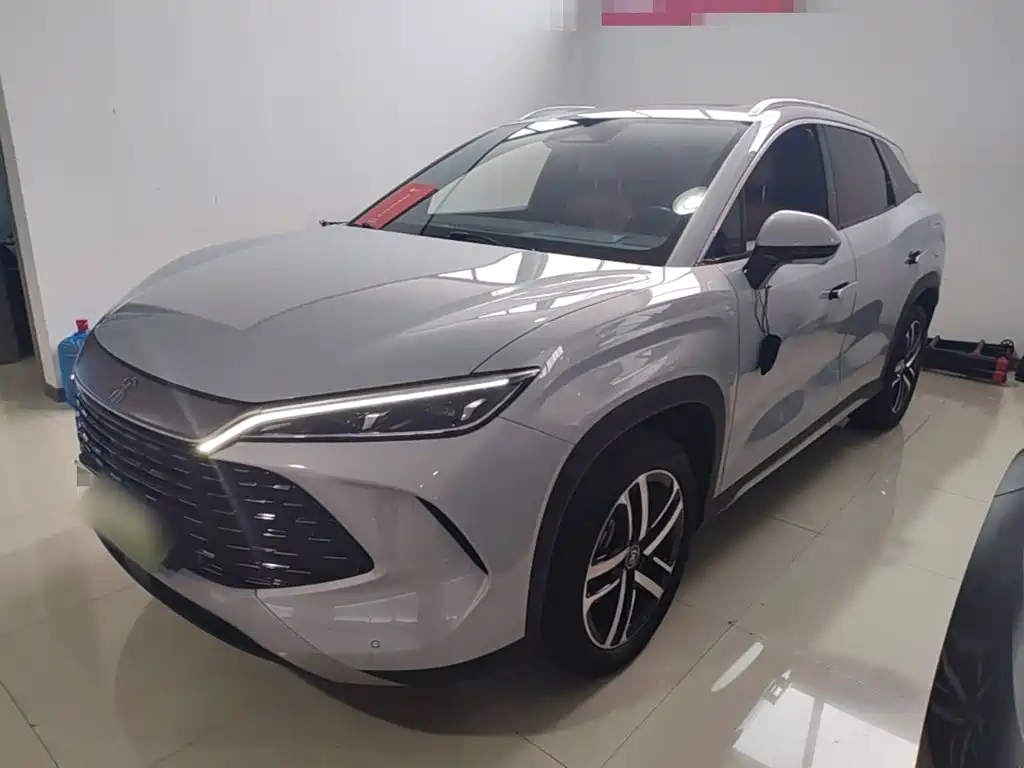 BYD L DM-i — миниатюра 2