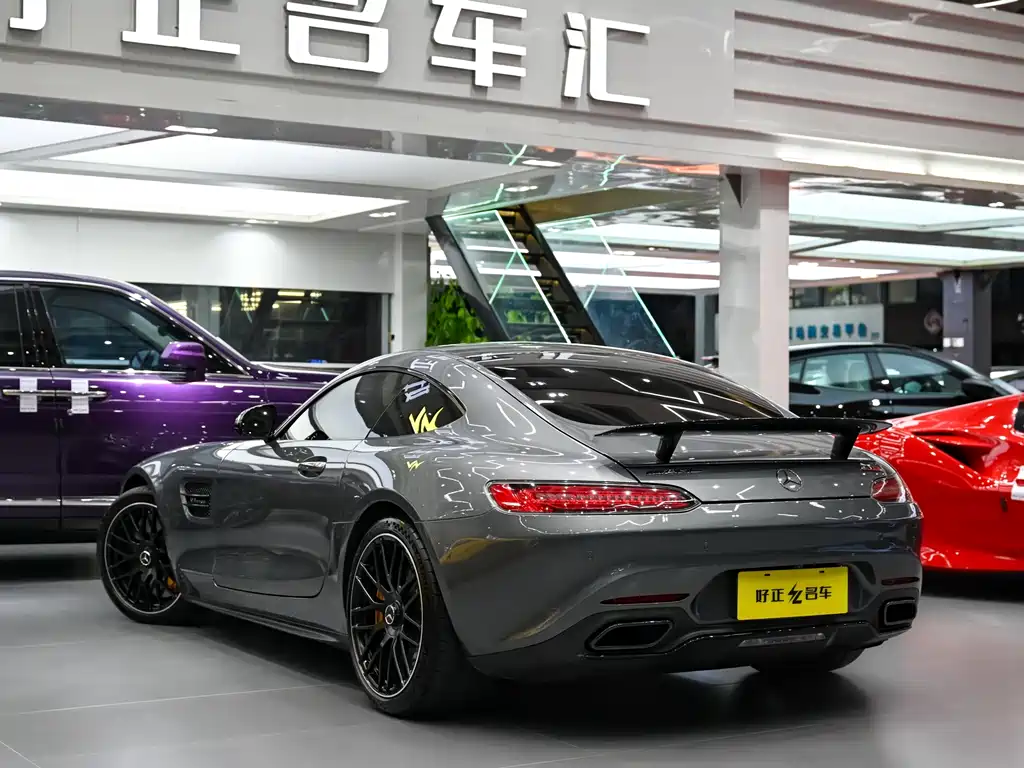 MERCEDES-BENZ AMG GT