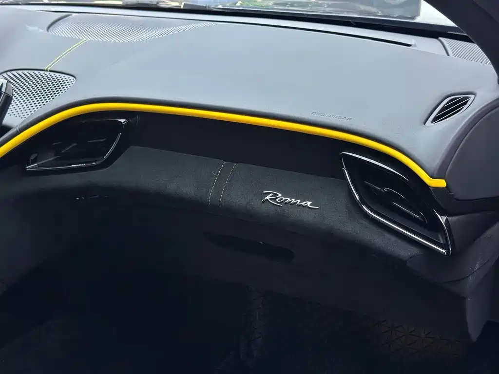 Ferrari Roma — миниатюра 21