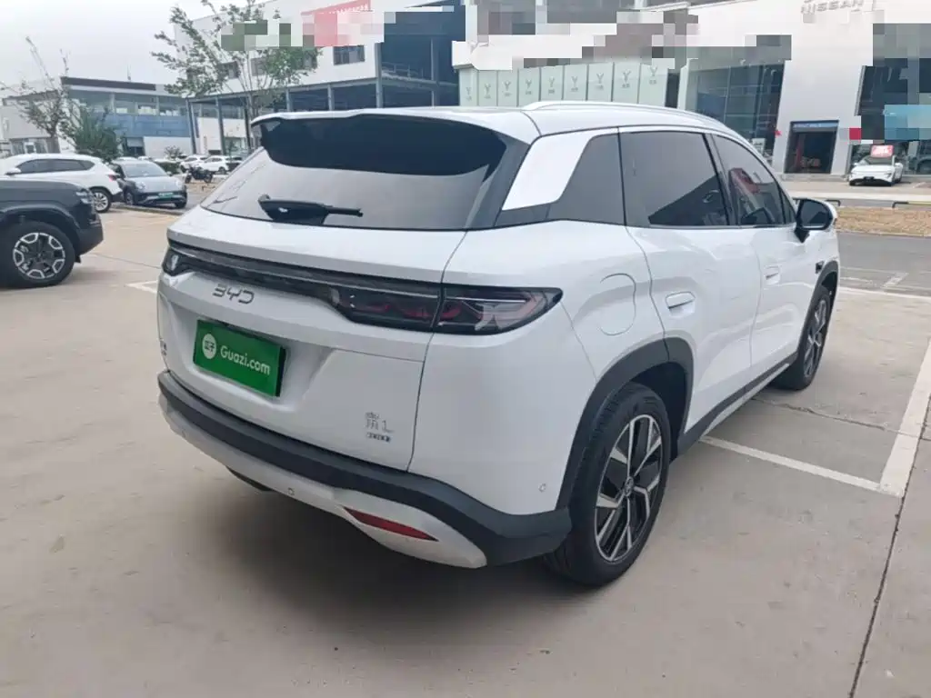 BYD L DM-i — миниатюра 7