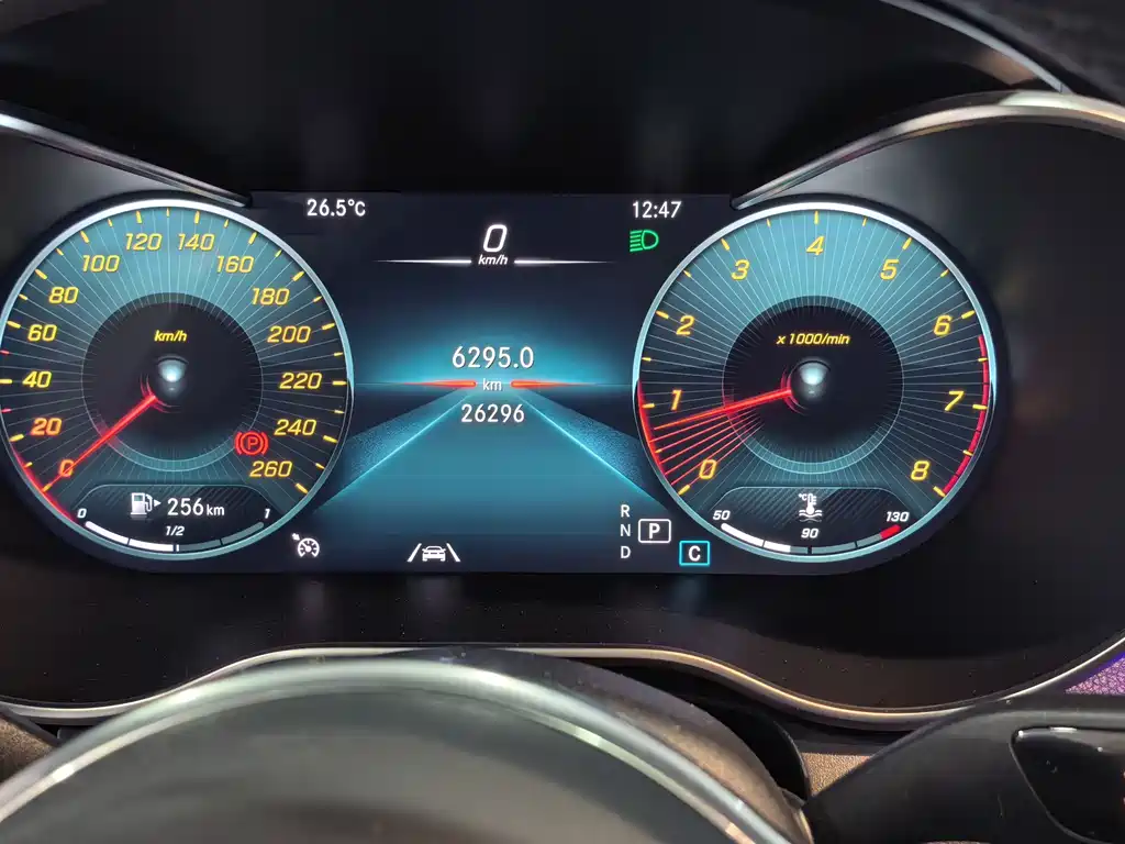 Mercedes-Benz GLC — миниатюра 13