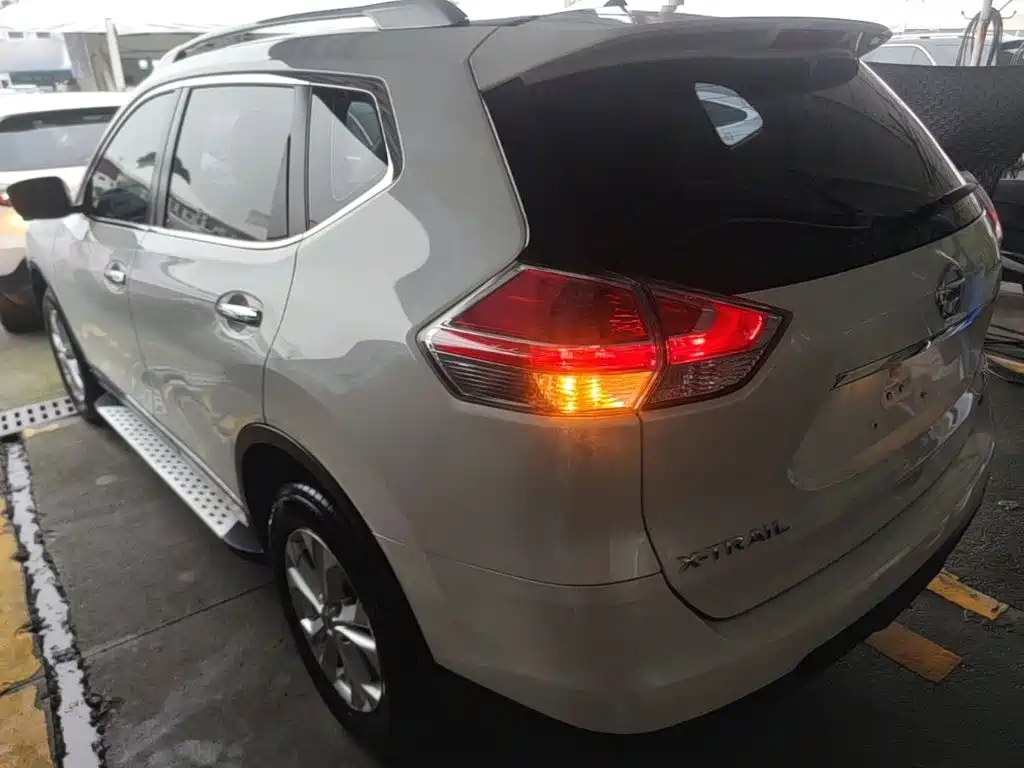 Nissan X-Trail — миниатюра 5