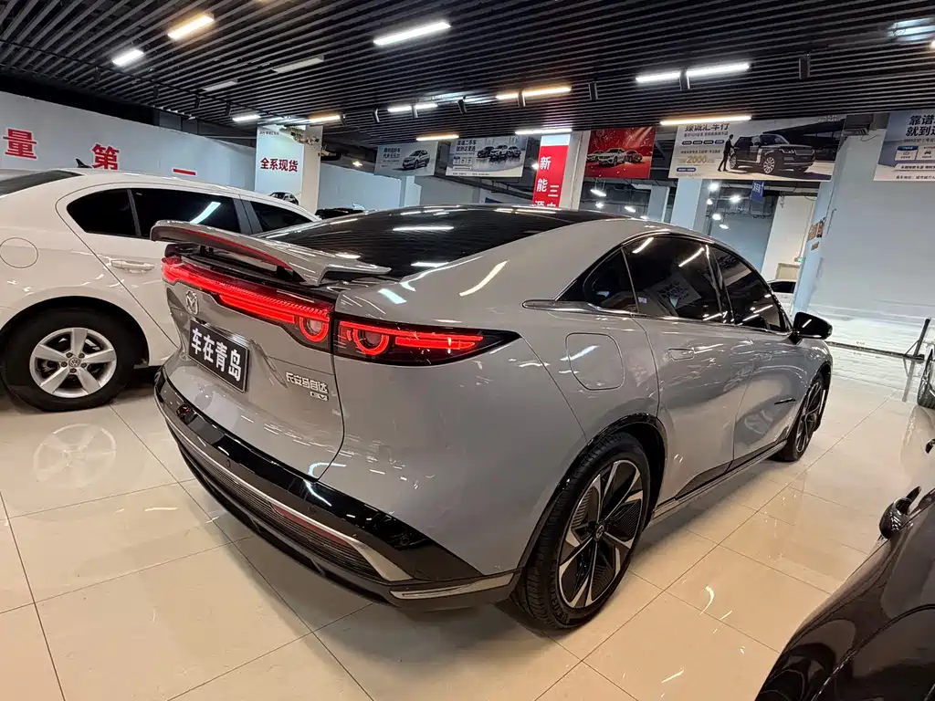 Mazda EZ-6 — миниатюра 13